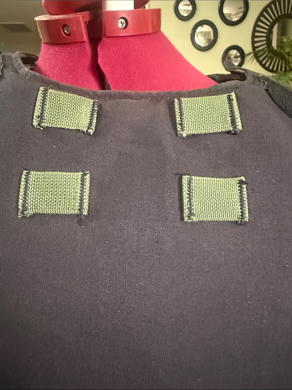 Tactical vest , classic M81 Woodland camouflage pattern. In excellent condition - Picture 11 of 13